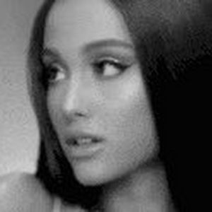 Meet your Posher, Alanis